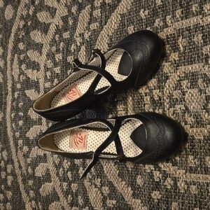 Pin up couture flapper heels